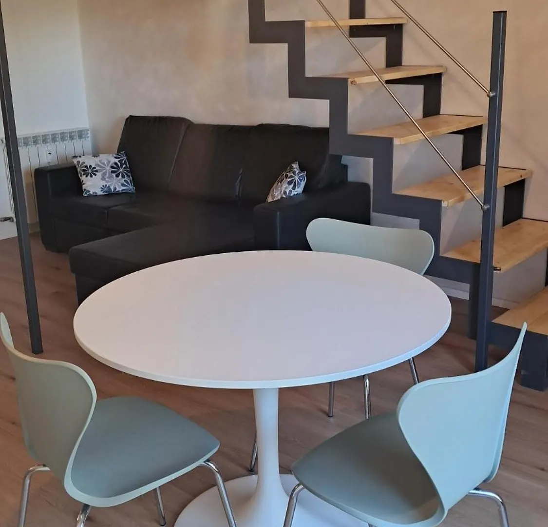 Alfaro54 Apartman Brunate Olaszország